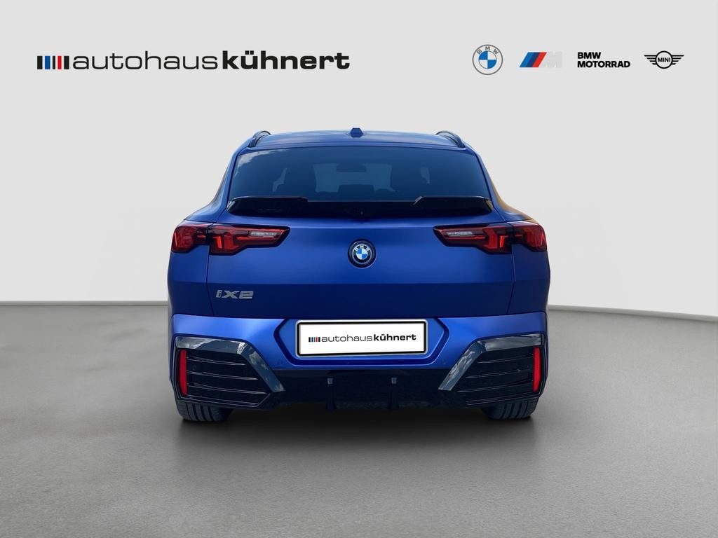 BMW iX2