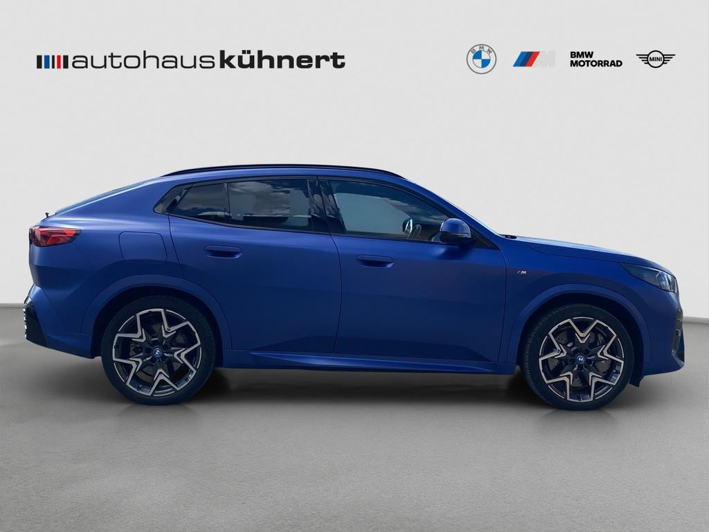 BMW iX2