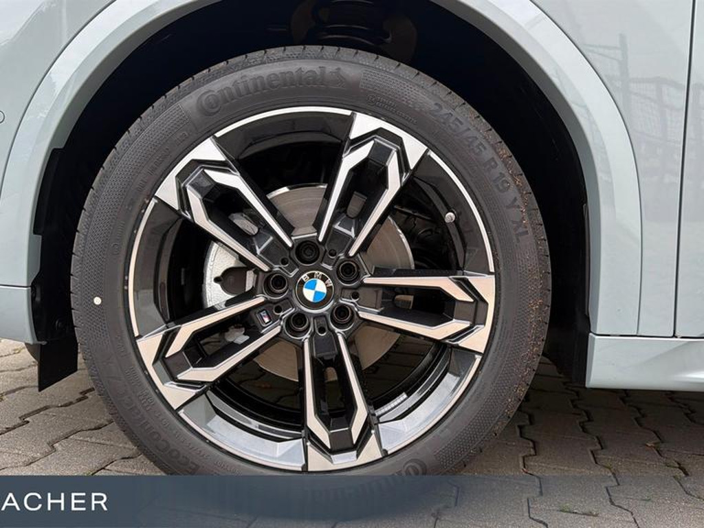 BMW iX2