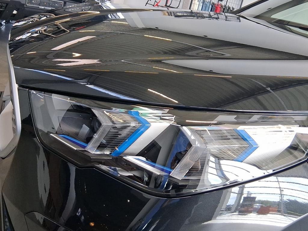 BMW iX2