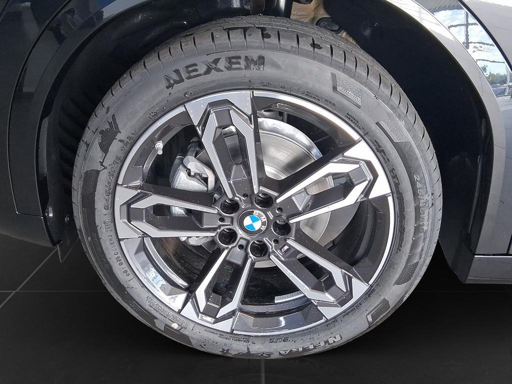 BMW iX2