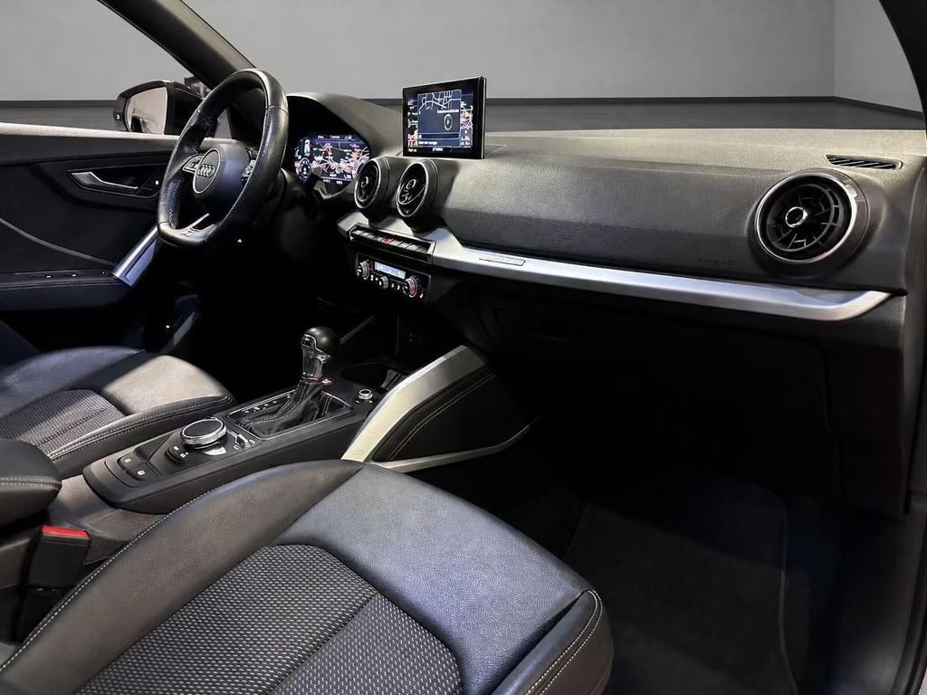 Audi SQ2