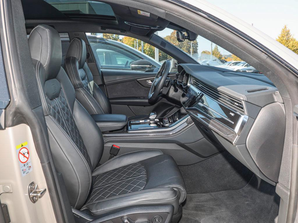 Audi SQ8