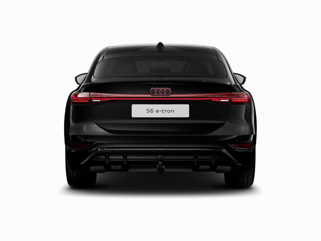 Audi S6 e-tron
