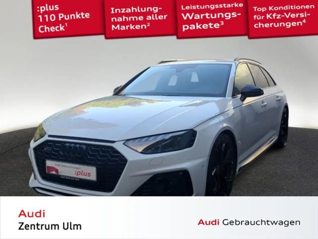 Audi RS4 Competition