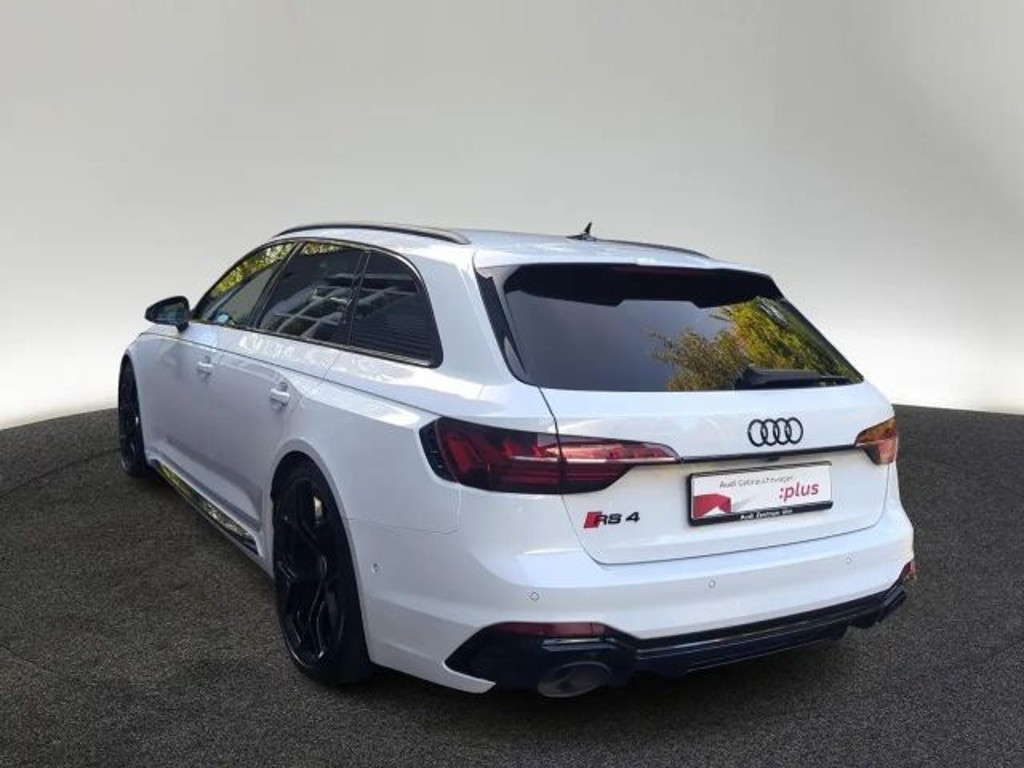 Audi RS4