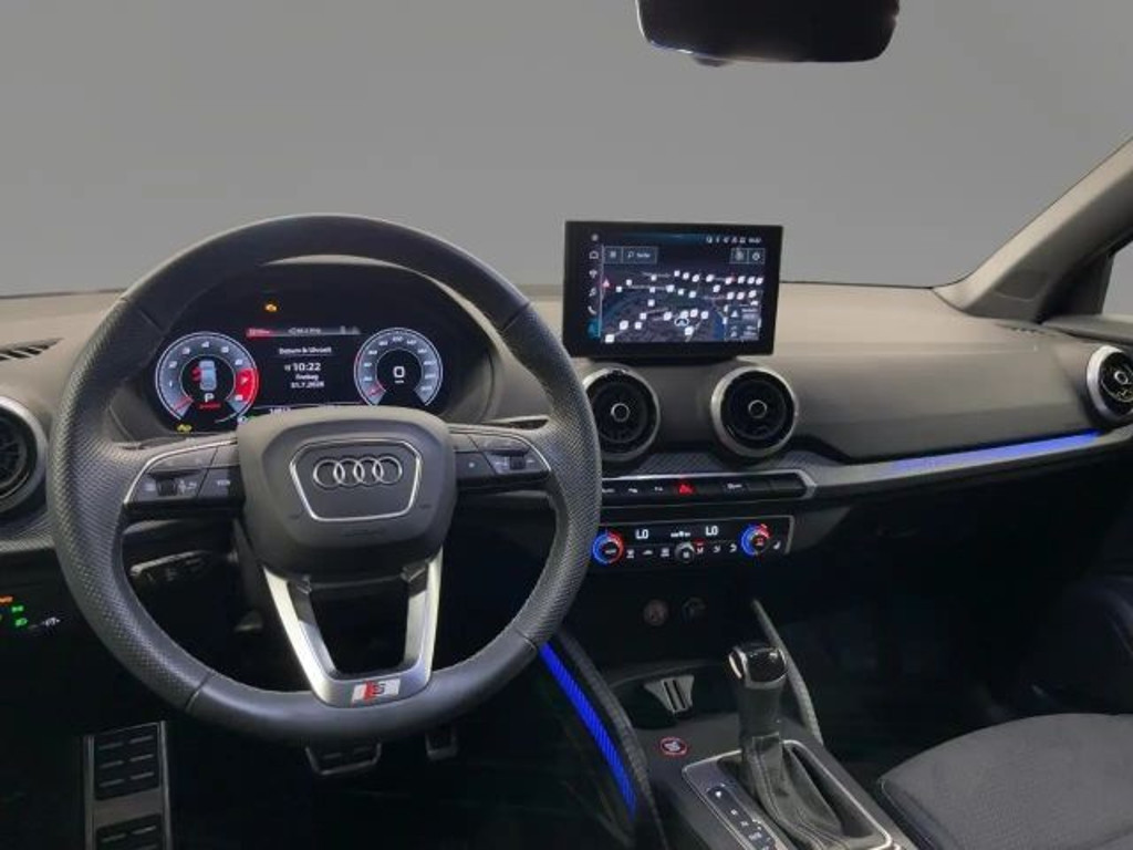 Audi SQ2