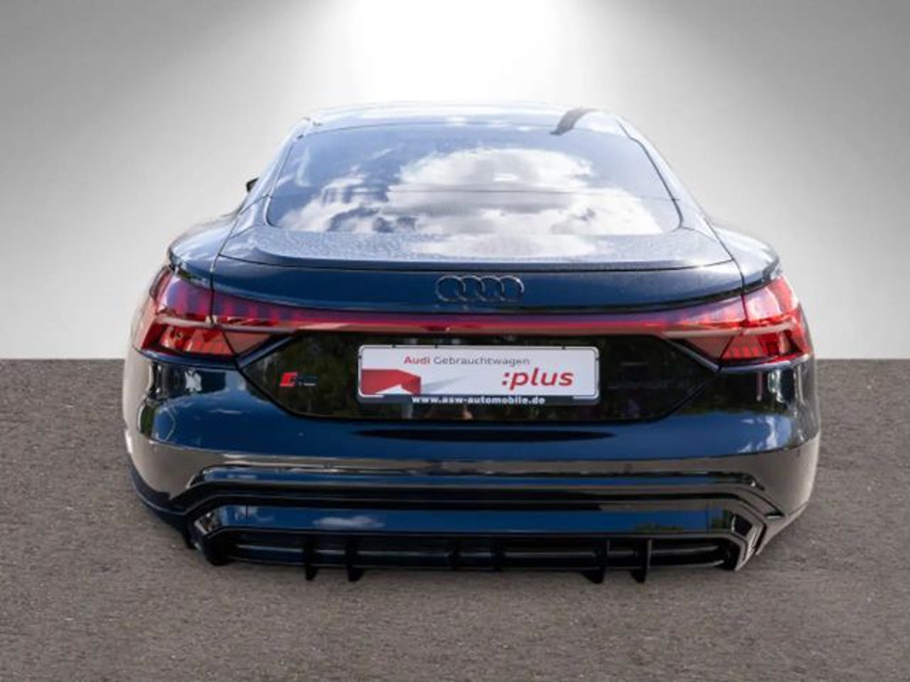 Audi RS e-tron GT