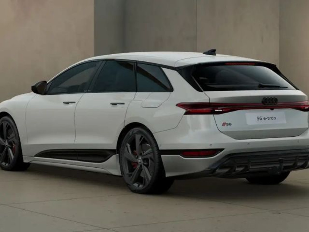 Audi S6 e-tron