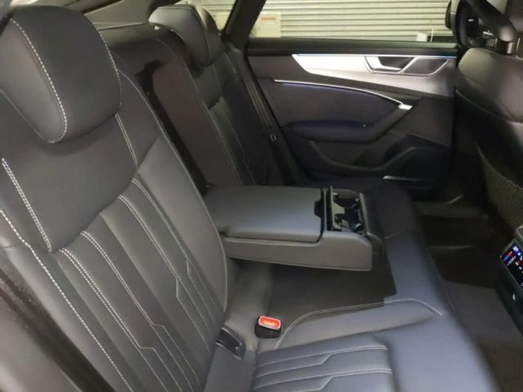 Audi S7