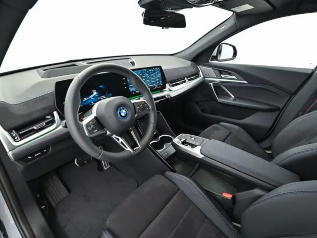 BMW iX2
