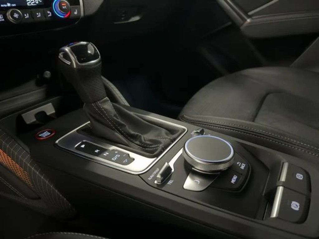 Audi SQ2
