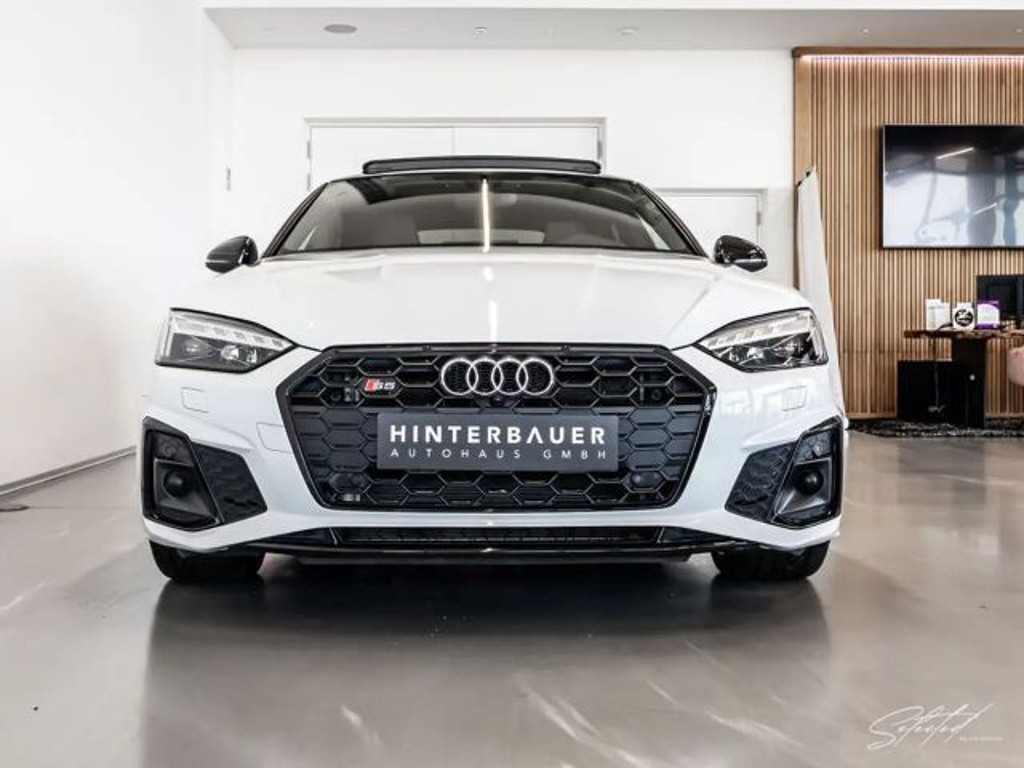 Audi S5