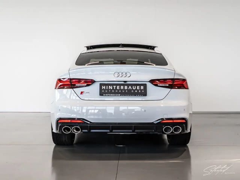 Audi S5