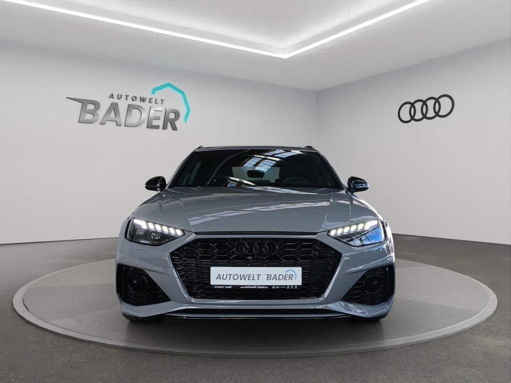 Audi RS4