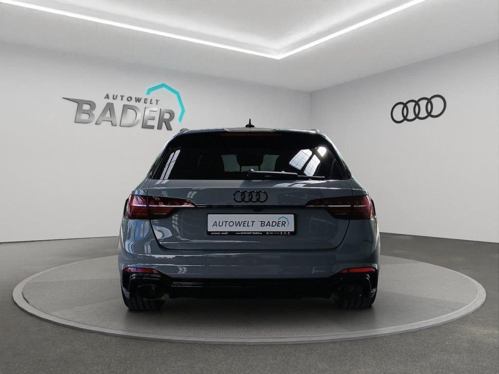 Audi RS4
