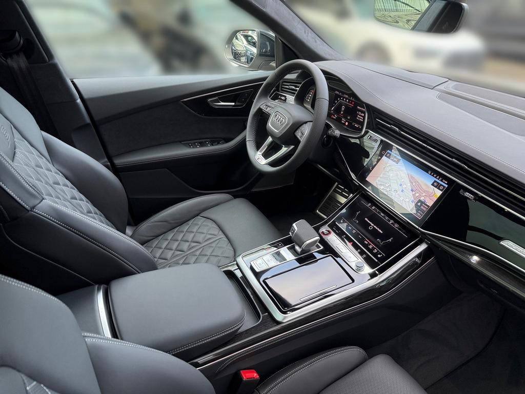 Audi SQ8