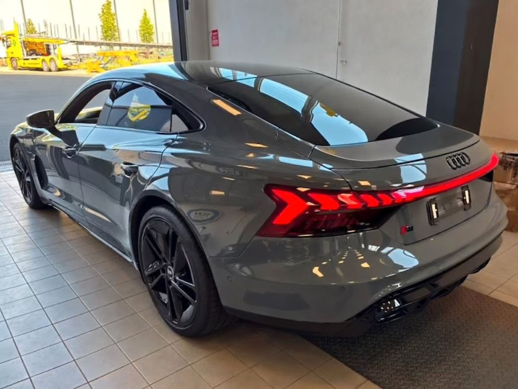Audi RS e-tron GT