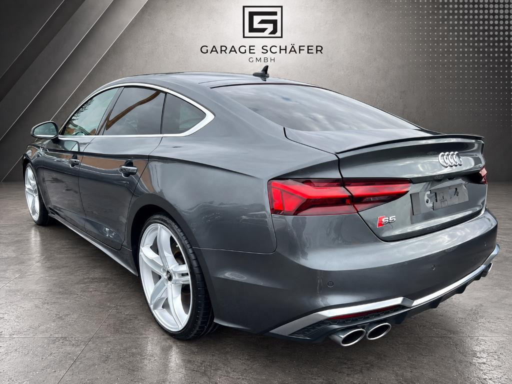 Audi S5