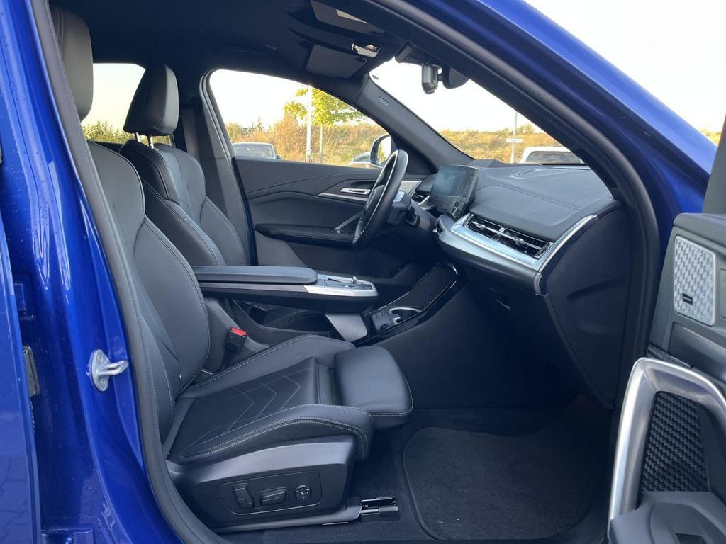 BMW iX2