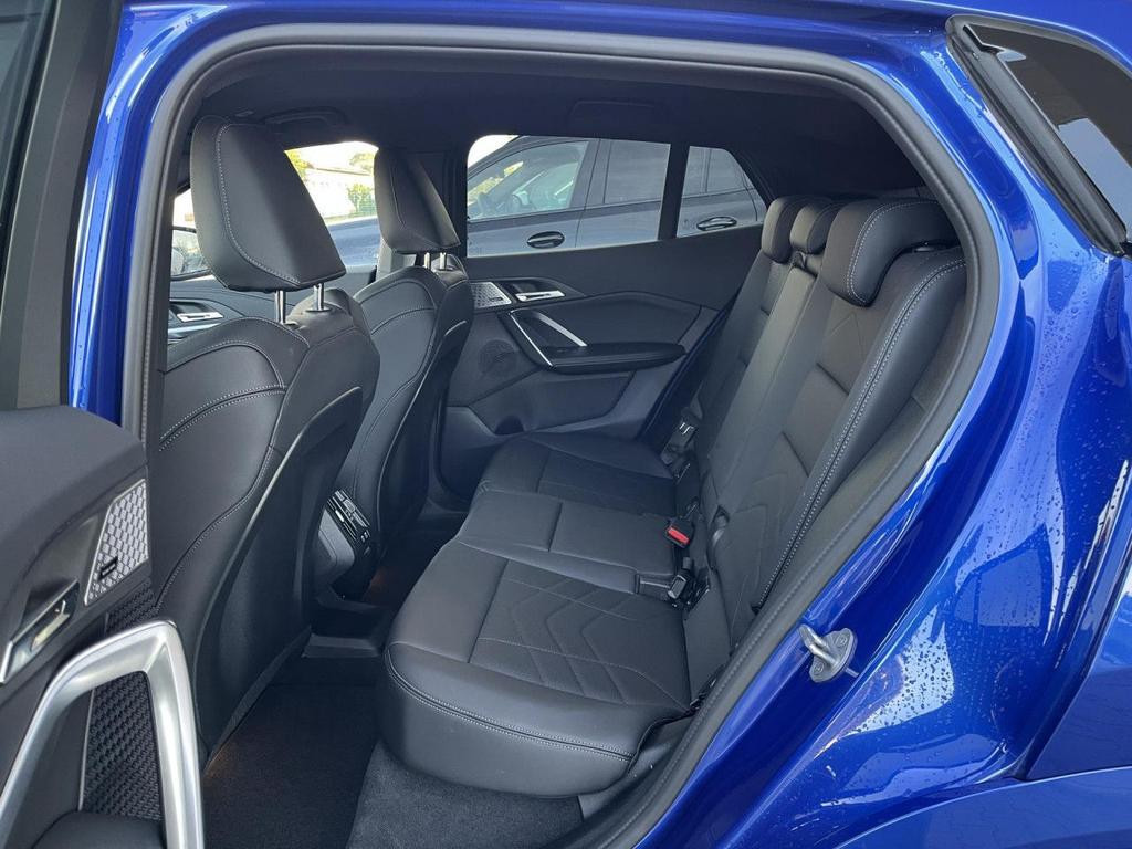 BMW iX2
