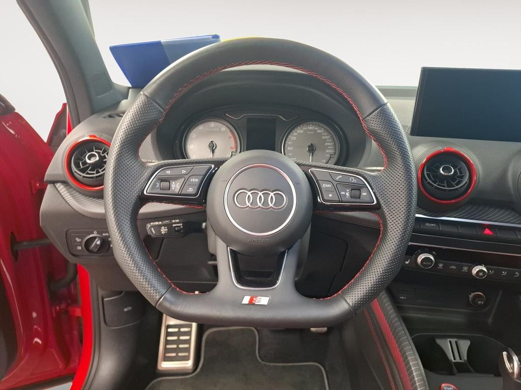 Audi SQ2