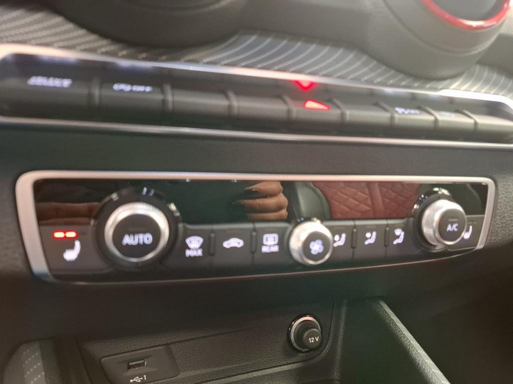 Audi SQ2