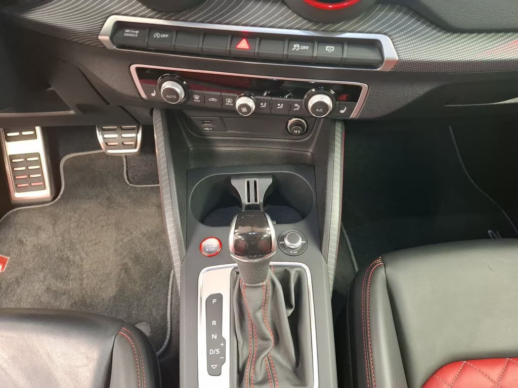 Audi SQ2