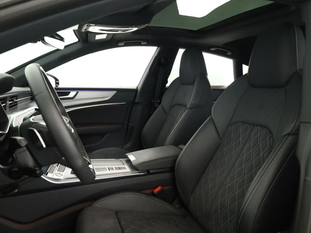 Audi S7