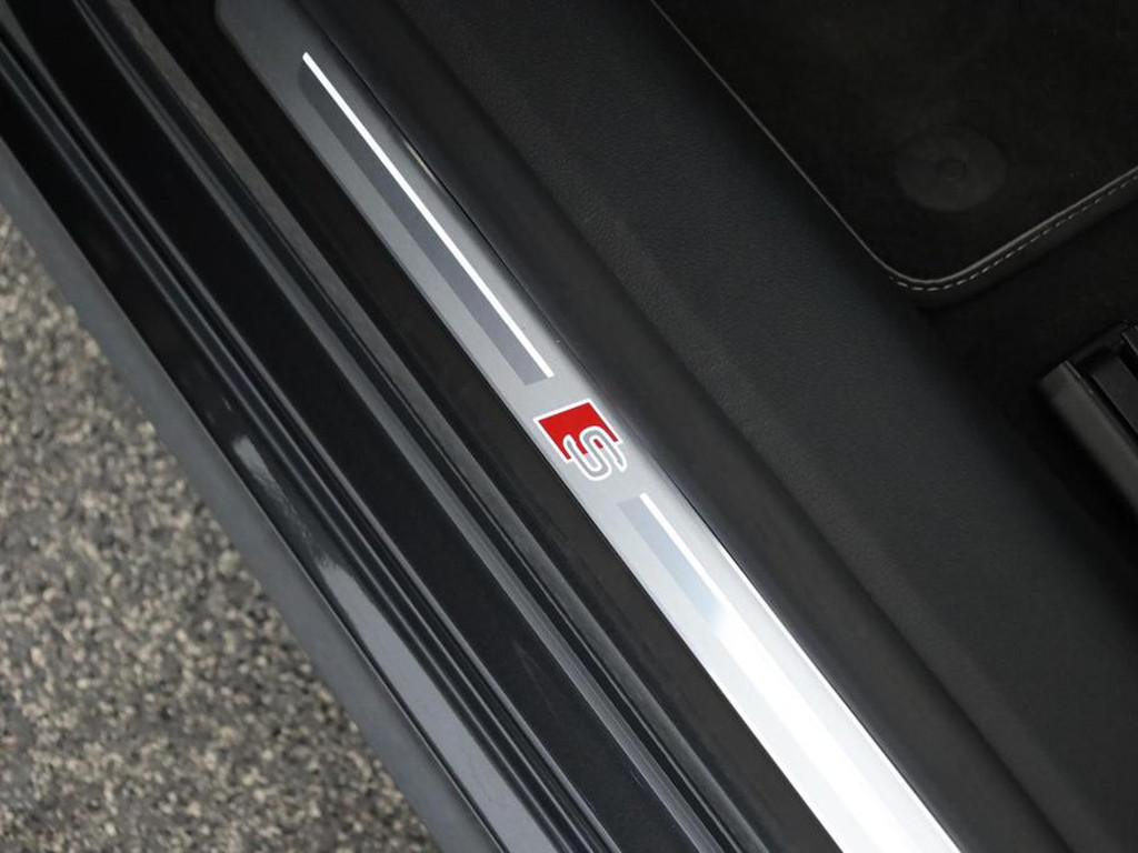 Audi S7