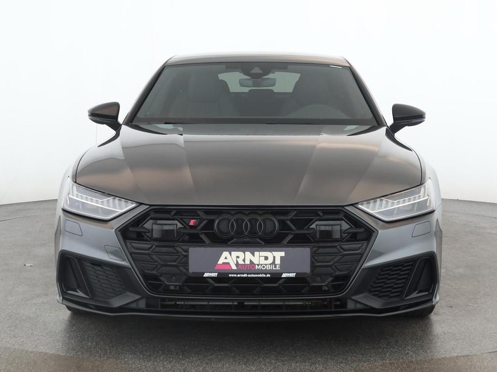 Audi S7