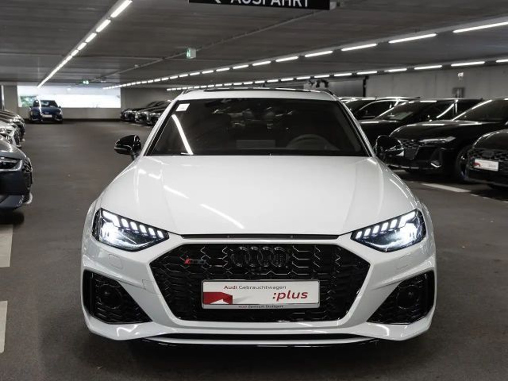 Audi RS4