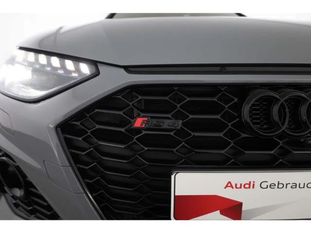 Audi RS4