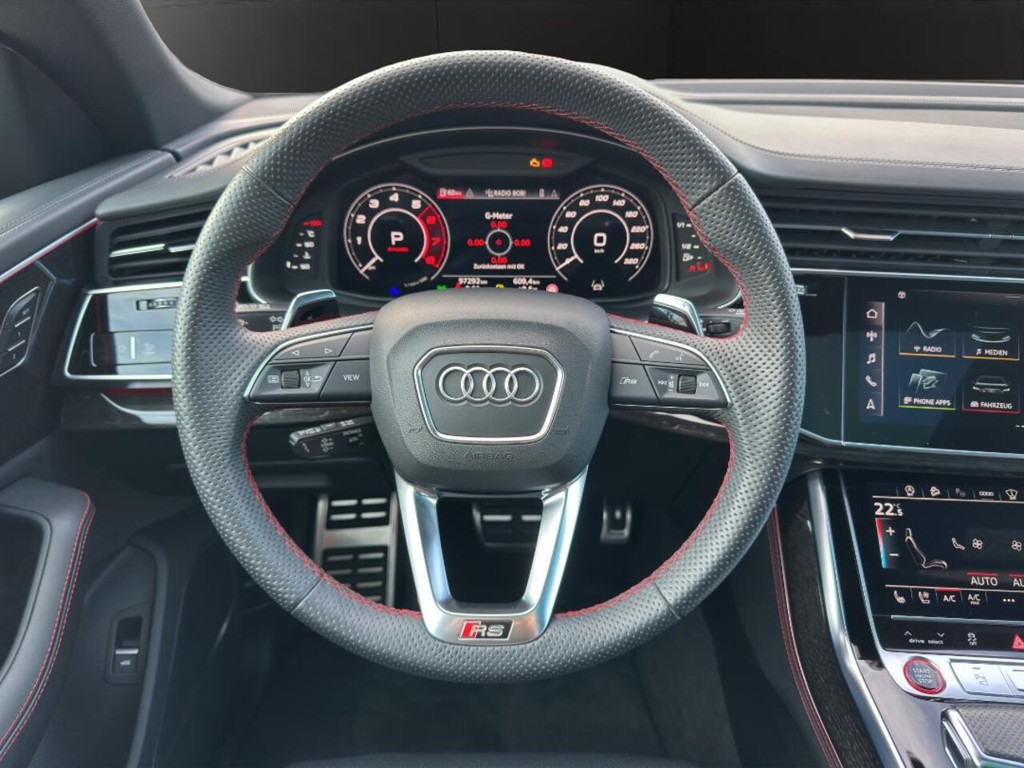 Audi RS Q8