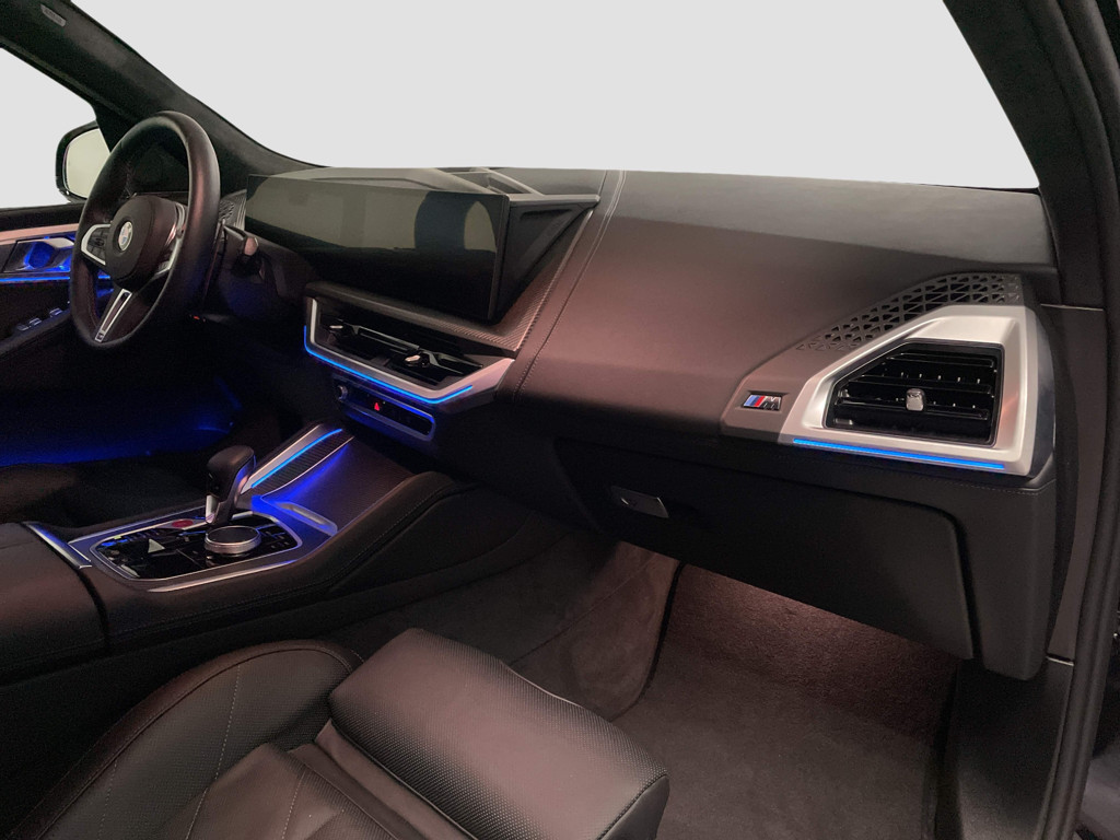 BMW XM