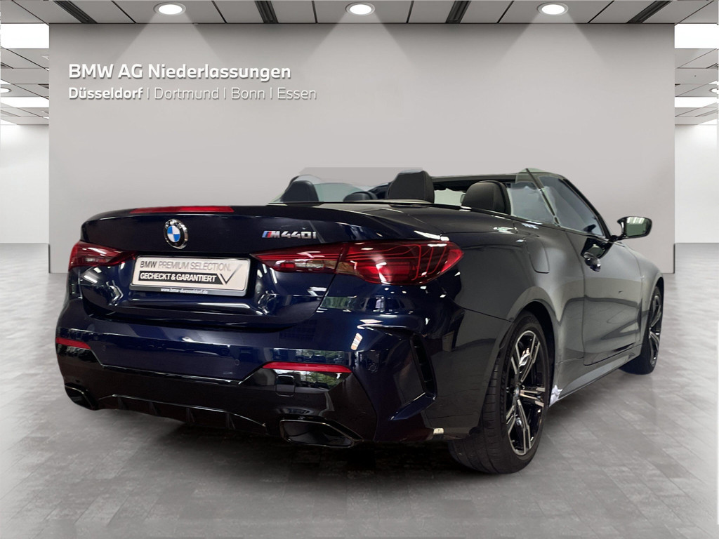 BMW M440