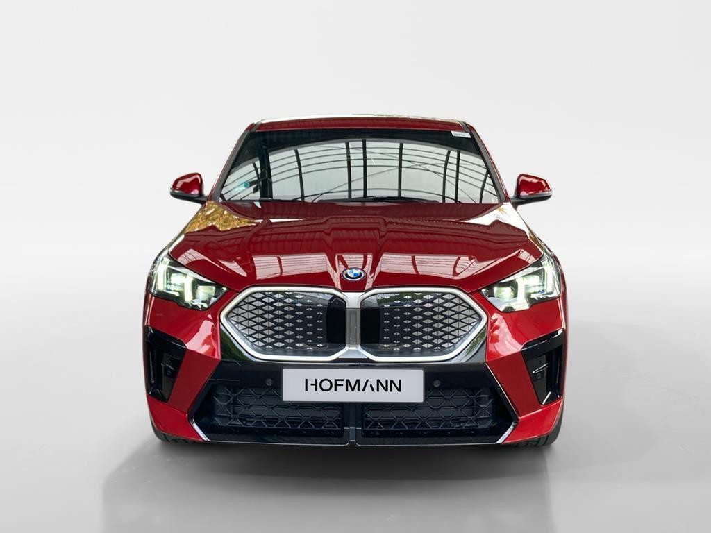 BMW iX2