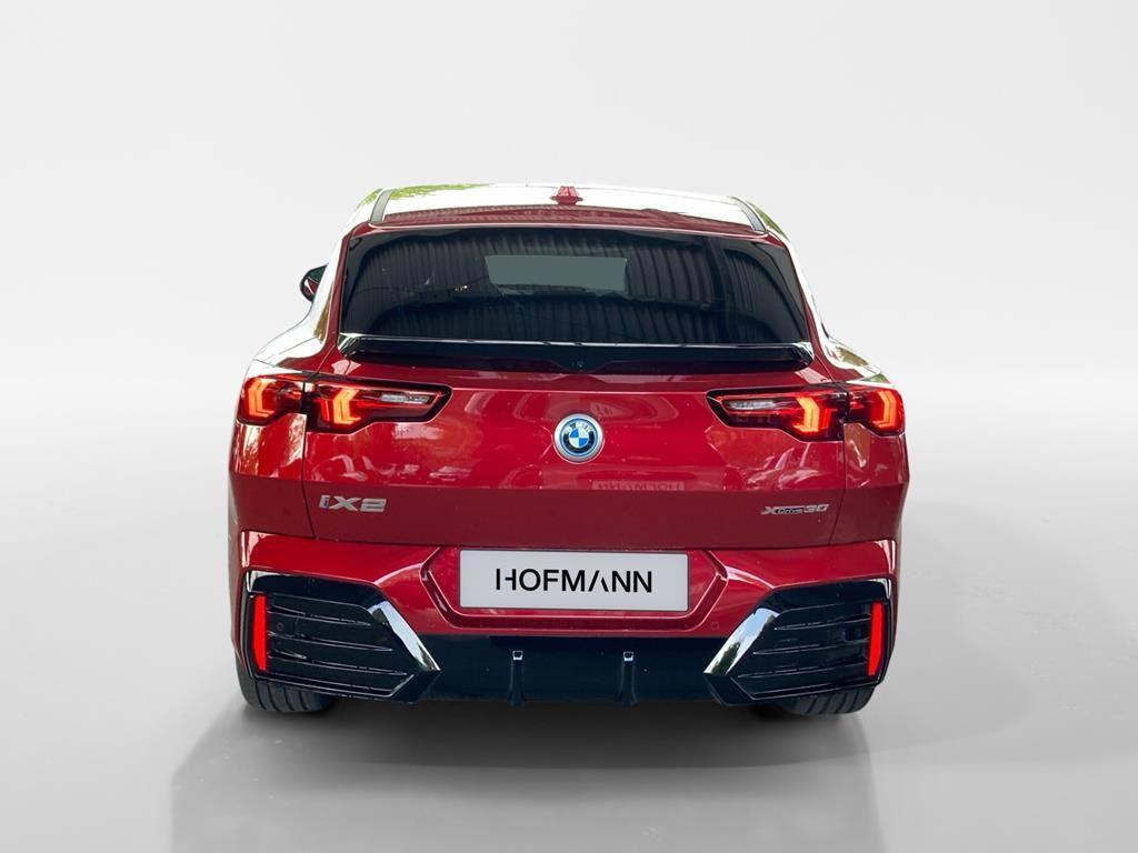 BMW iX2