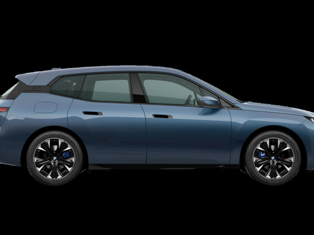 BMW iX