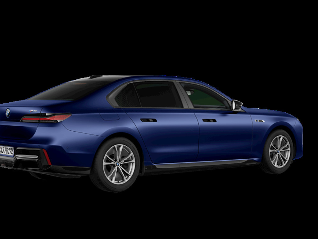 BMW i7