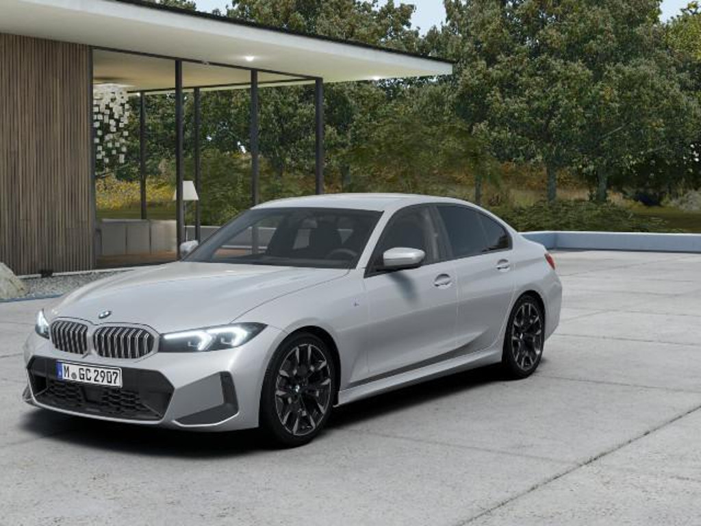 BMW 3 Serie 320 M-Sport xDrive Sedan 320i
