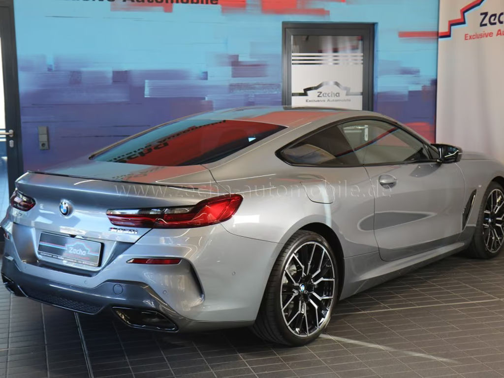 BMW M850