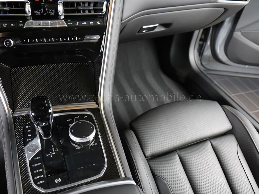 BMW M850