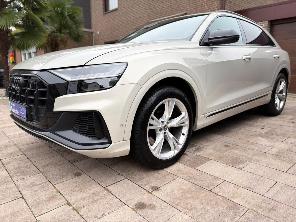 Audi SQ8