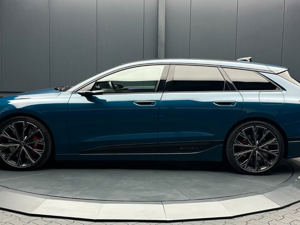 Audi S6 e-tron