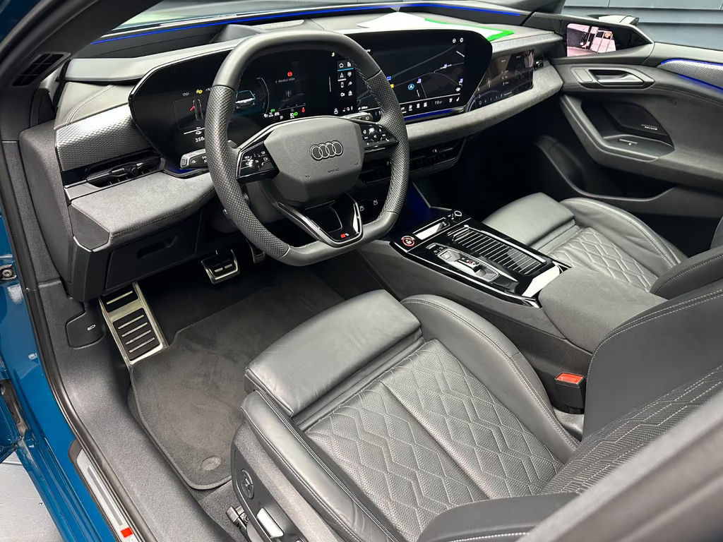 Audi S6 e-tron