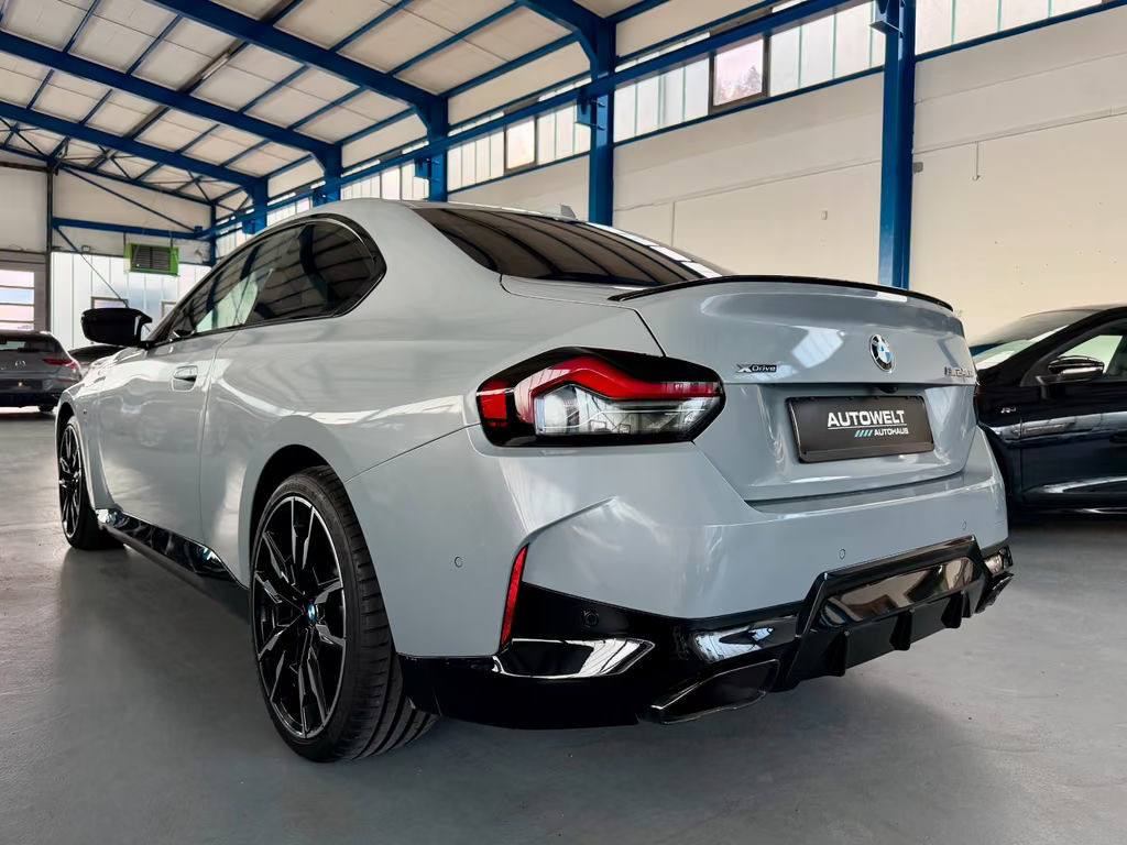 BMW M2