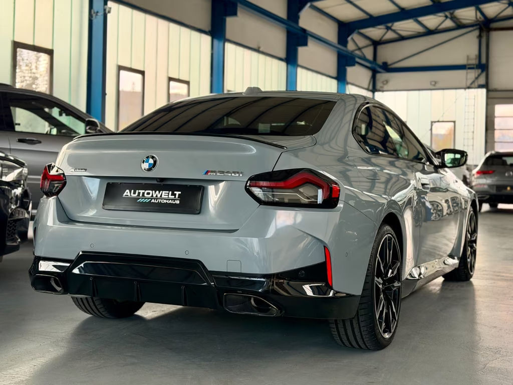 BMW M2