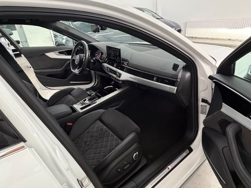 Audi S4