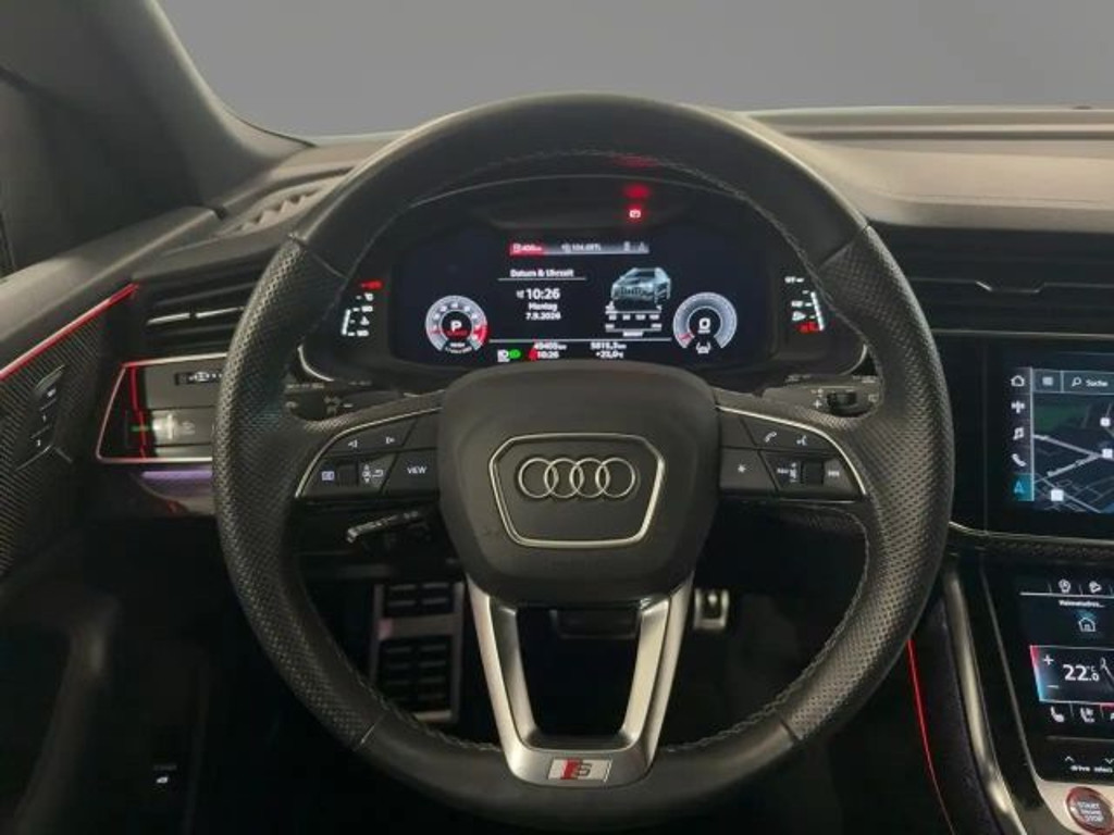 Audi SQ8